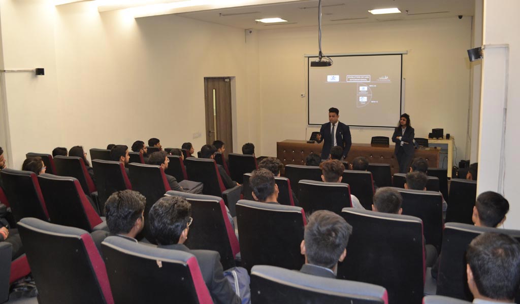 UAS International (A Unit of United Accrual Services Pvt. Ltd.) selects 12 ABS PGDM Students as Summer Interns!